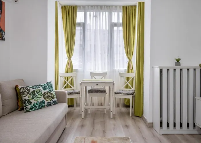 Laroka House Cosy And Modern Universitate-city Centre Apartment