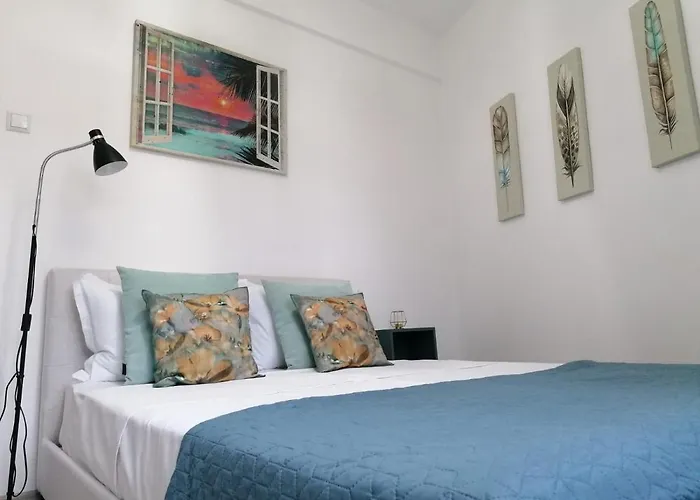 Laroka House Cosy And Modern Universitate-city Centre Bukarest